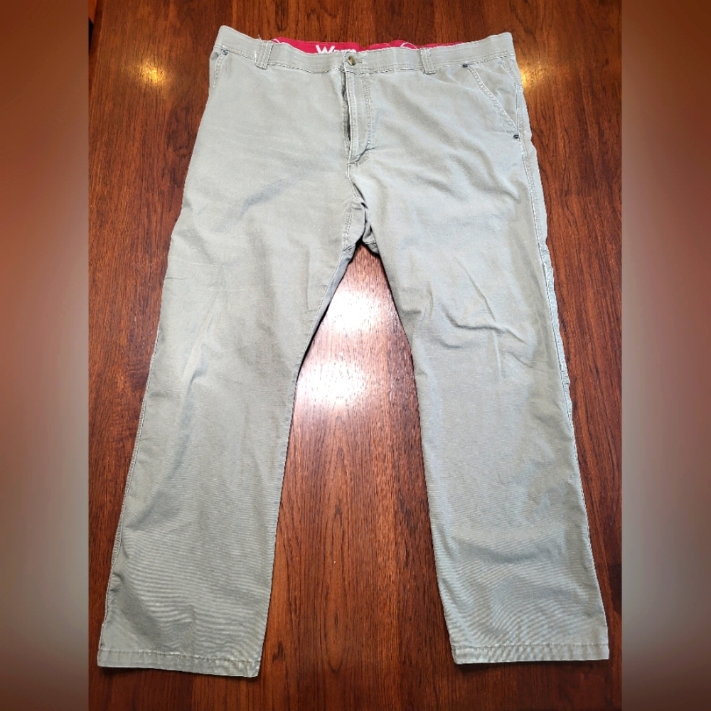 Wrangler Men's Size 44x30 Cotton Tan Grey Outdoor Cargo Casual Pants Plus Size